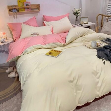 Cream and Pink reversible duvet