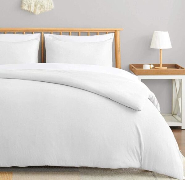 White quilted duvet