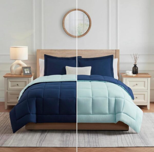 Blue and light blue reversible duvet set