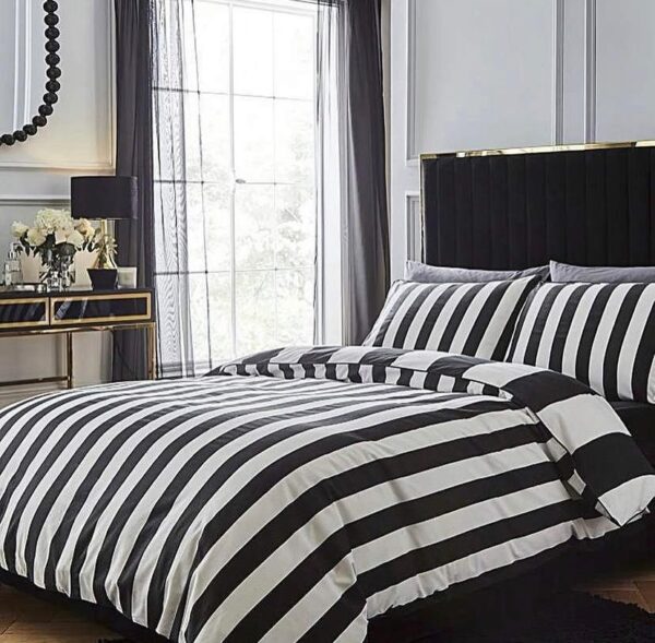 white and black stripe Duvet Set