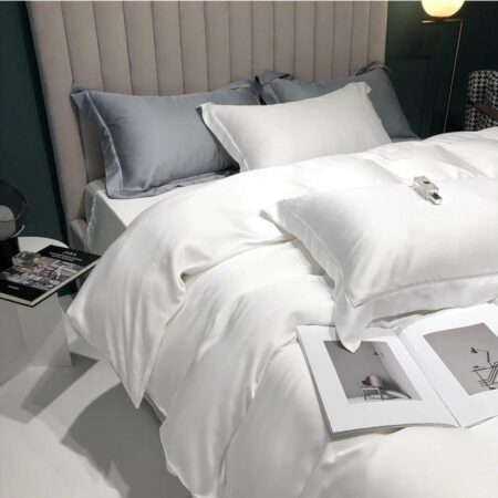 Silk white duvet cover