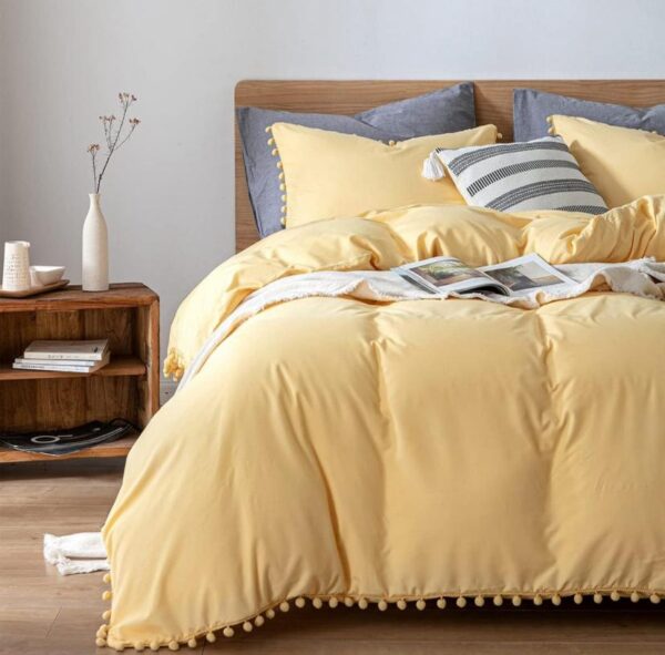 pom pom duvet set