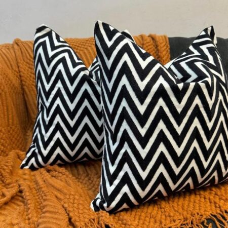 Black and White Zig Zag 18 by 18 Decor Throw Pillow, Beautiful Design Square Throw Pillow for Bedroom Living Room Car Perfect Gift - Image 2