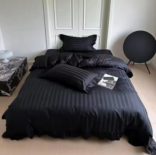 luxurious black duvet set