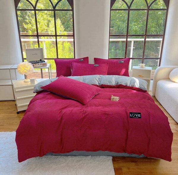 Cherry red stripe fur bedding set