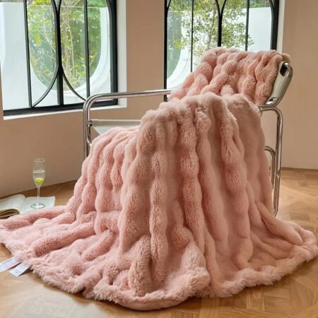 Pink plush fur bubble blanket