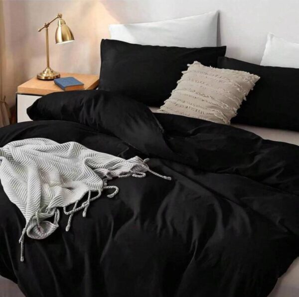 black duvet set