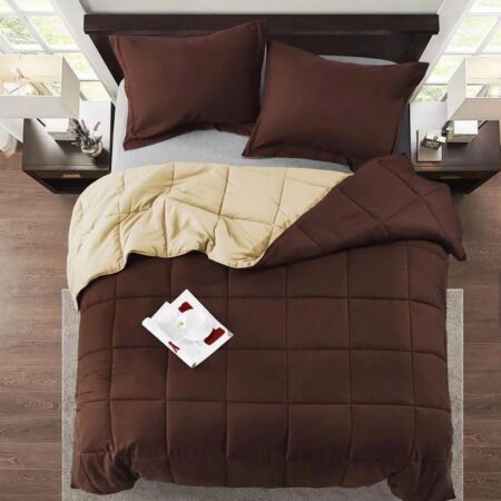 Down alternative duvet set