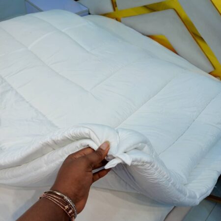 White Duvet Quilt