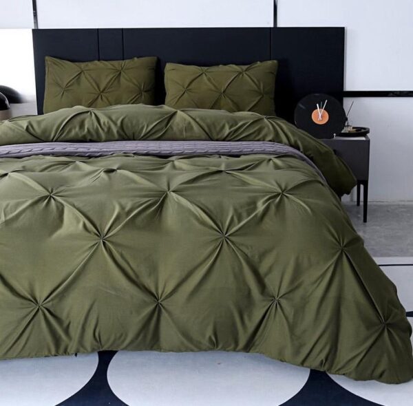 pinch pleated green duvet set