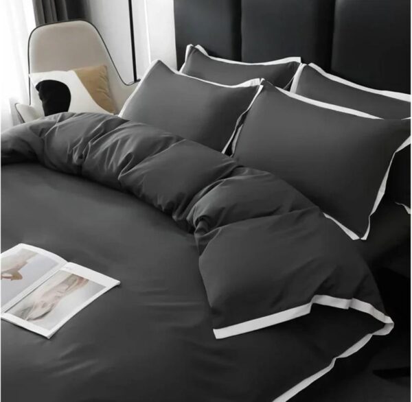 Dark grey bedding set