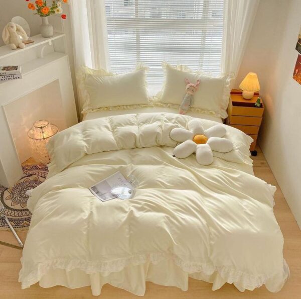 Light yellow ruffle lace duvet cover set