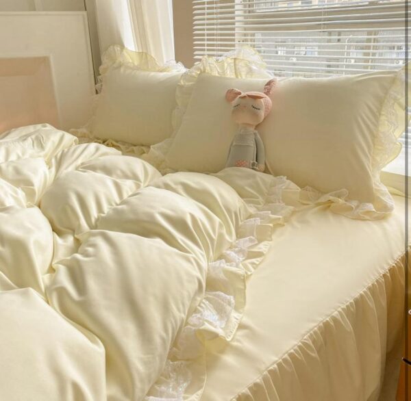 ruffles bedding set