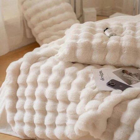 White buddle blanket