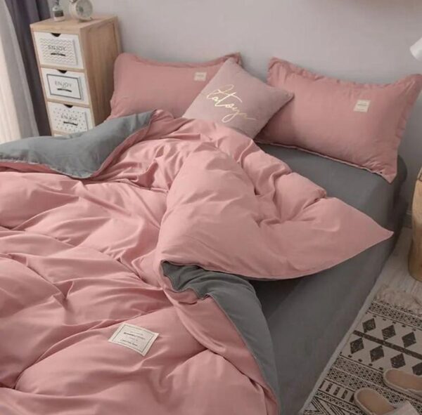 Pink reversible duvet set