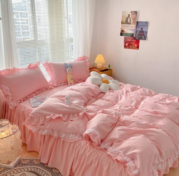 pink ruffle comforter