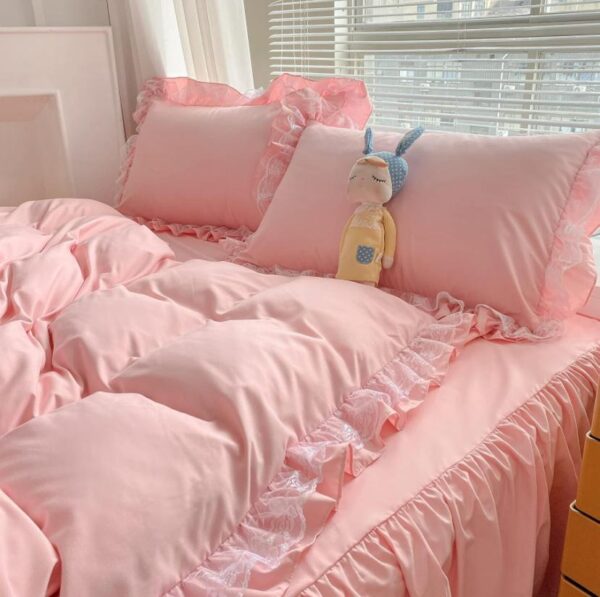 pink ruffle bedding set