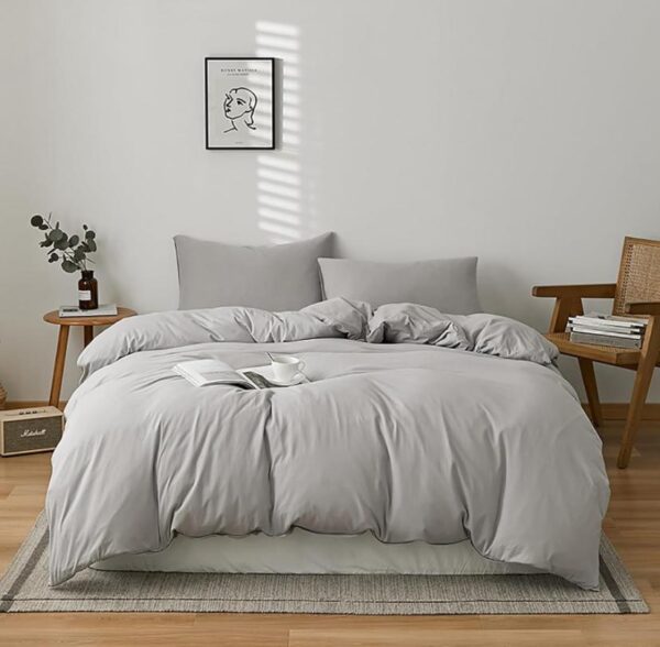 light grey duvet