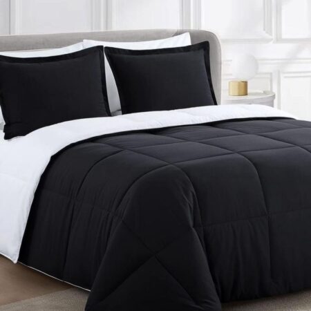 Black and white reversible duvet set