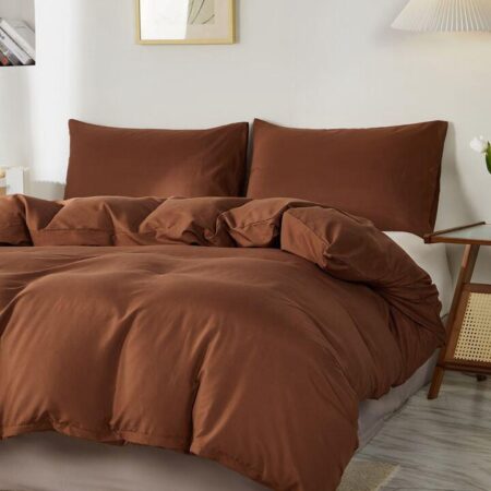 Brown quilted duvet set