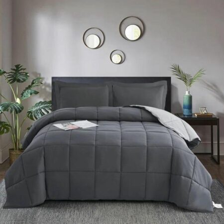 Dark and light grey reversible duvet set