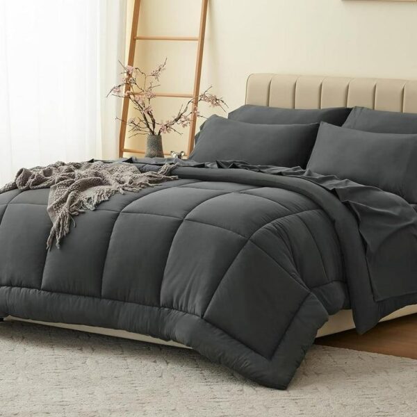 black bedding set