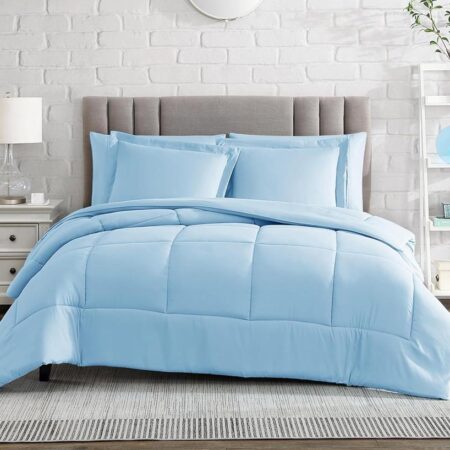 Light blue duvet set