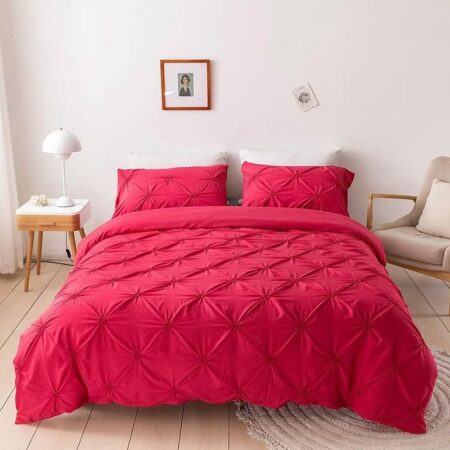 Red Pinch pleated duvet set