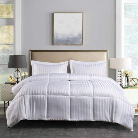 White American Stripe Duvet Set