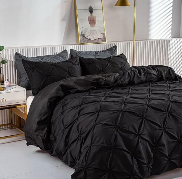 black geometric duvet set