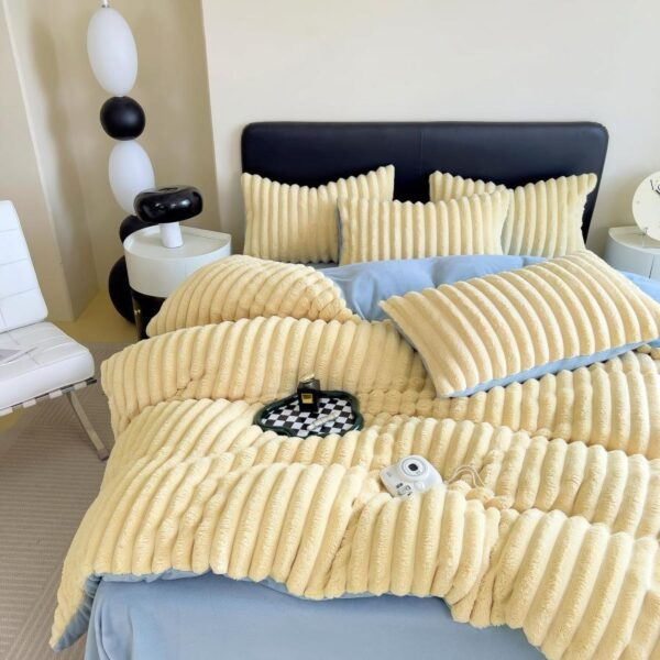 yellow faux fur stripes duvet set