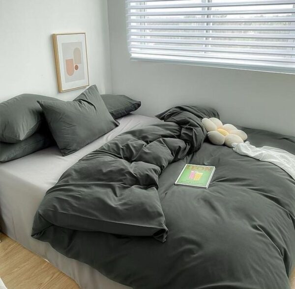 Dark grey duvet set