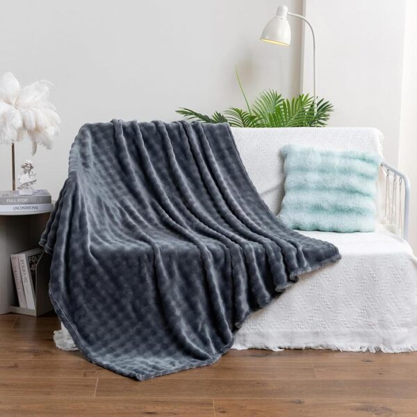 grey bubble blanket