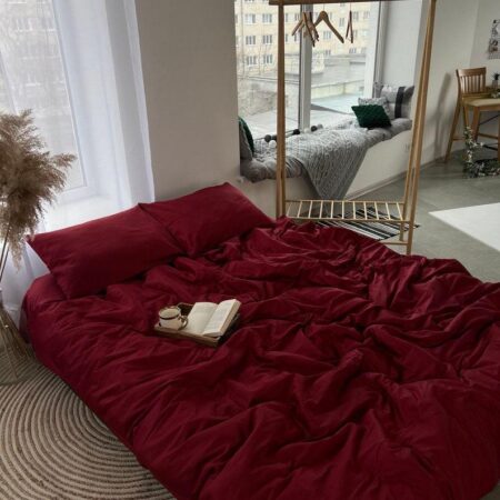 red duvet set