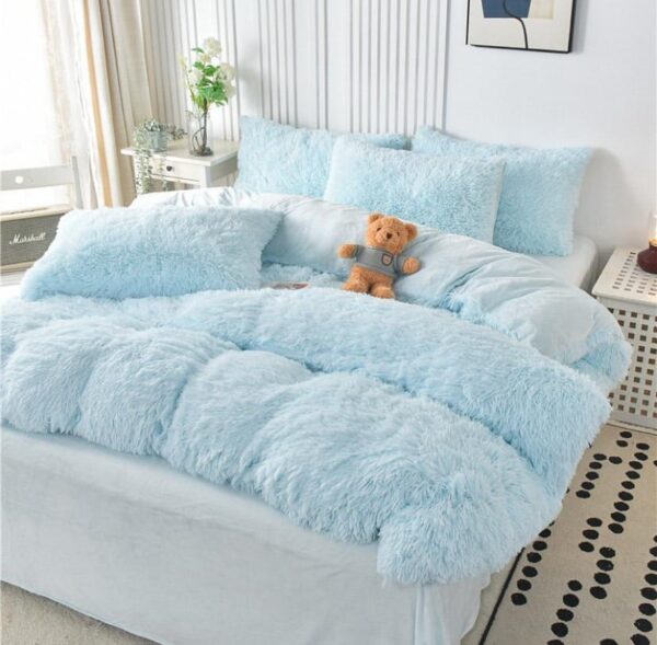 blue faux fur duvet set