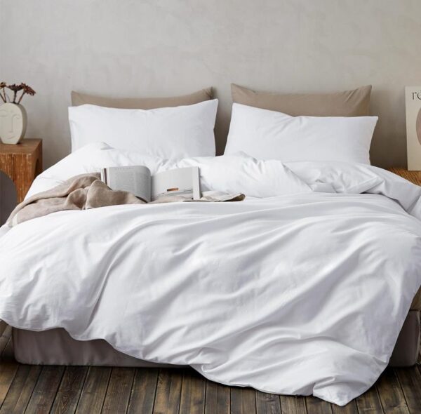 White duvet set