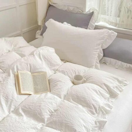 white ruffle duvet cover