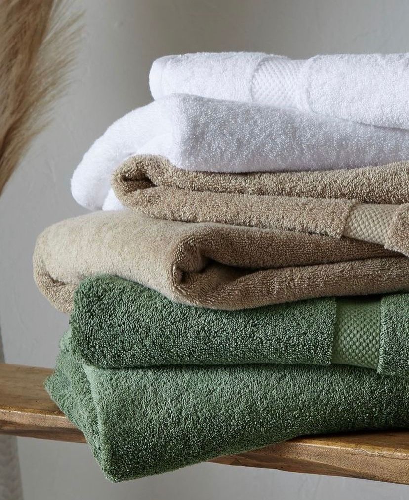 Soft Highly Absorbent Egyptians Cotton Bath Towels - Plush and Body Friendly, Premium Large Bath Towels for Hotel, Spa, Bathroom - Image 2