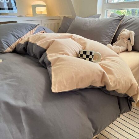 Dark Grey and Cream Duvet Set - All Season Soft and Cozy Reversible Bedding Set (4by6/ 6by6/ 6by7/ 7by7 Sizes)