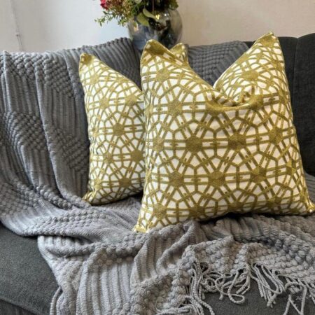 Decorative Modern Green Filled Throw Pillow-18 x 18 Decor Pillow for Bed Couch Sofa Living Room Bedroom Washable Throw Pillow