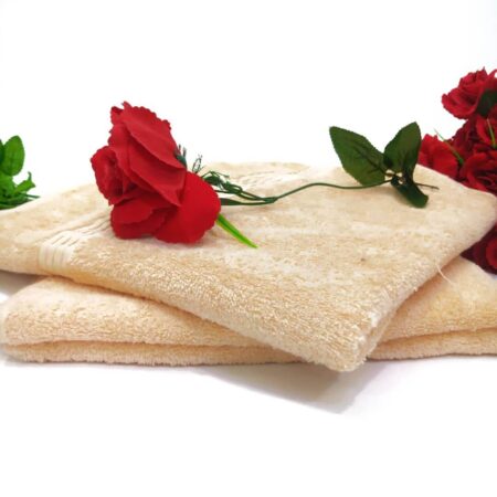 Large and Medium Cream Fluffy Bath Towel, Soft and Body-friendly, 100% Cotton Absorbent Towel for Home, Hotel, Souvenir, Perfect Gift 28 x 55,17 x 37