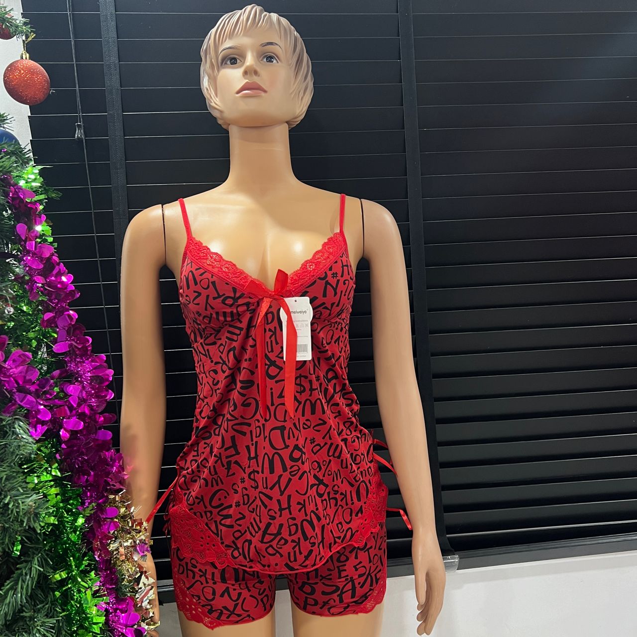 Women's Nightgown V-neck Sleepwear Lace Nightwear Soft and Comfy Lingerie for Women Red S M