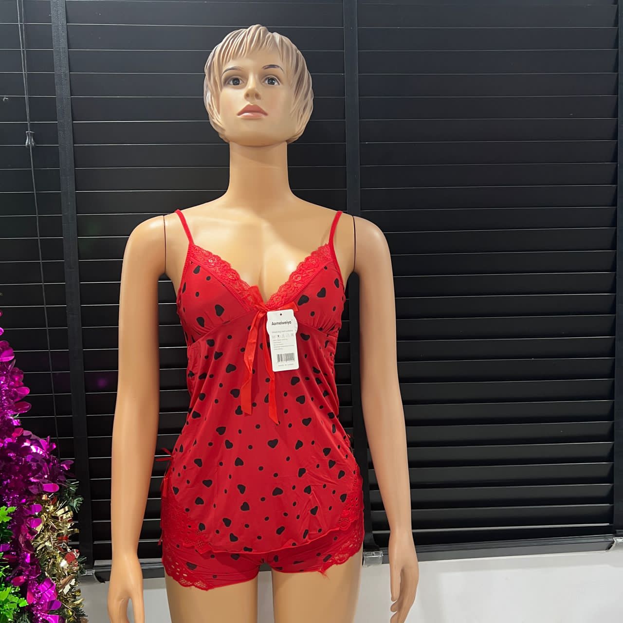 Women's Nightgown V-neck Sleepwear Lace Nightwear Soft and Comfy Lingerie for Women Red S M