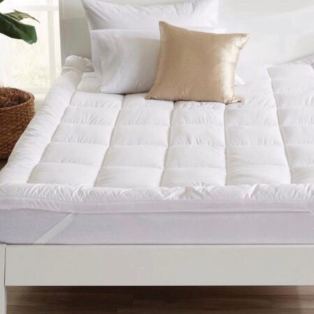 Mattress Topper - Soft and Comfy Bed Topper, Purely Stuffed Fiber Fill Comforter, Support for Back Pain (4 by 6, 6 by 6, 6 by 7, 7 by 7) White Topper