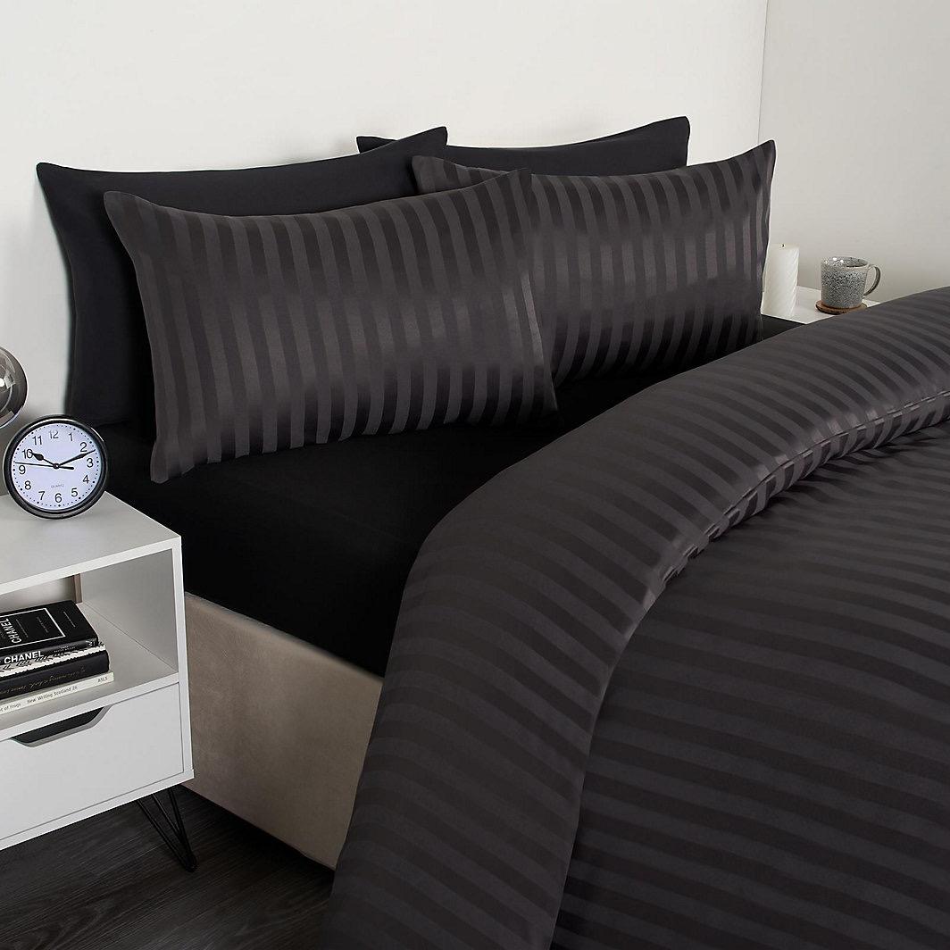 American Stripe Duvet Set, Hotel Quality Luxurious Black Stripe Bedding Set 4/6-Piece Stripe Duvet + Bedsheet and Pillowcases Set, 4 by 6, 6 by 6, 6 by 7, 7 by 7 Sizes, Black - Image 4