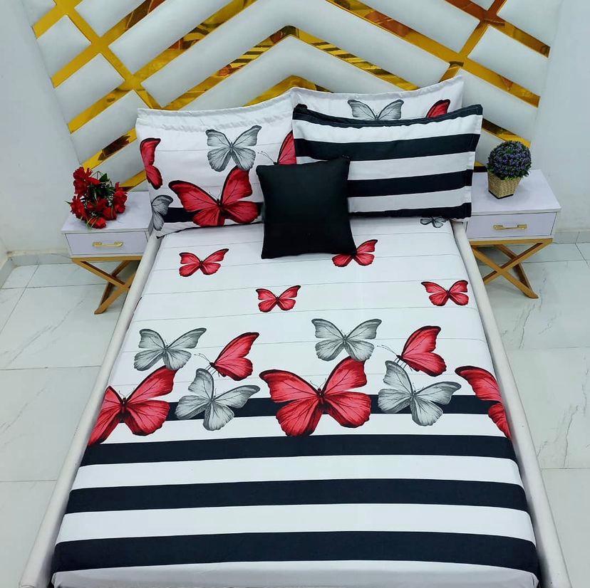 Quality Butterfly Print Cotton 7 by 7 Bedsheet Set, Soft and Skin Friendly Printed Patterned Bedsheet Set with 4 Pillowcases Set