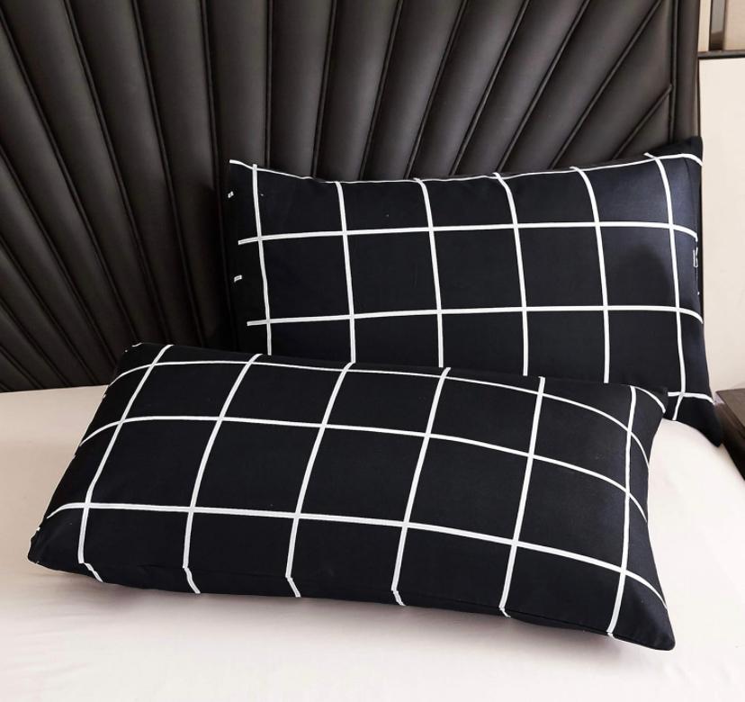 Plaid/Grid Pattern Duvet Set - Soft Geometric Checkered Bedding Set with (1 Duvet 1Bedsheet and 4 Matching Pillowcases ) 4 by 6, 6 by 6, 6 by 7, 7 by 7 - Image 5