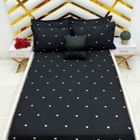 Black Little Love Pattern Bedsheet Set, 4 by 6 Black and White Little Love Pattern Bedsheet and 2 Pillowcases Set