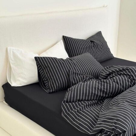 Black Modern Stripe Duvet Set, All Season Refreshing Black Stripes Duvet with Matching Pillowcases and Bed sheet Set Premium Fabric and Soft Duvet set (4 by 6, 6 by 6, 6 by 7, 7 by 7)