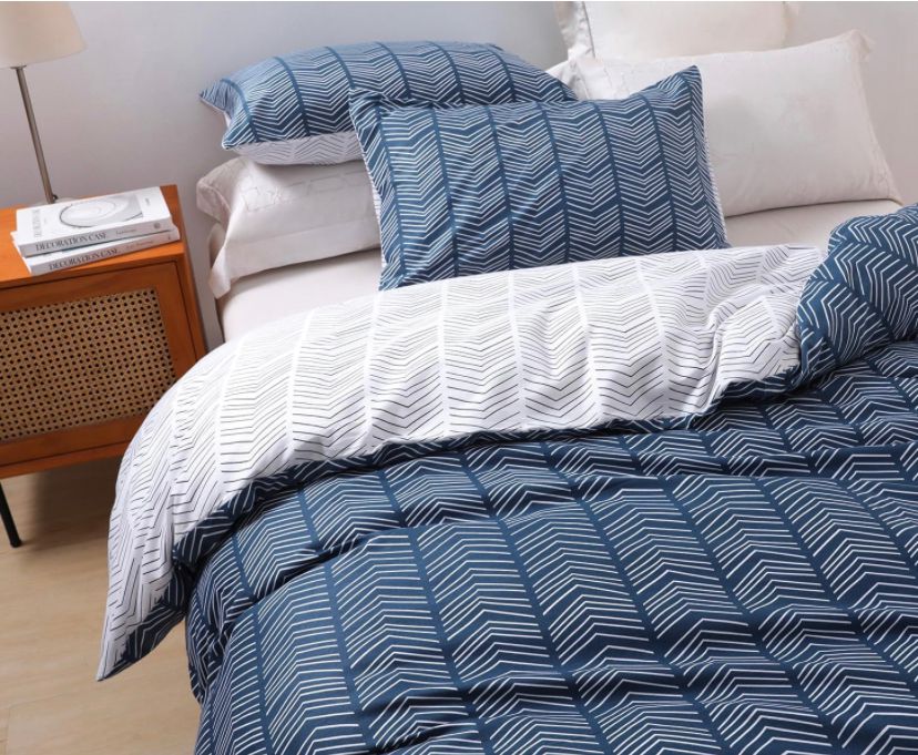 Blue and White Quilted Duvet Set - 100% Cotton Chevron Geometric Pattern Duvet Sets with Matching Pillowcases and Bed sheet Set(4/6 Pieces Sets (4 by 6, 6 by 6, 6 by 7, 7 by 7) Skin Friendly Bedding Set - Image 3